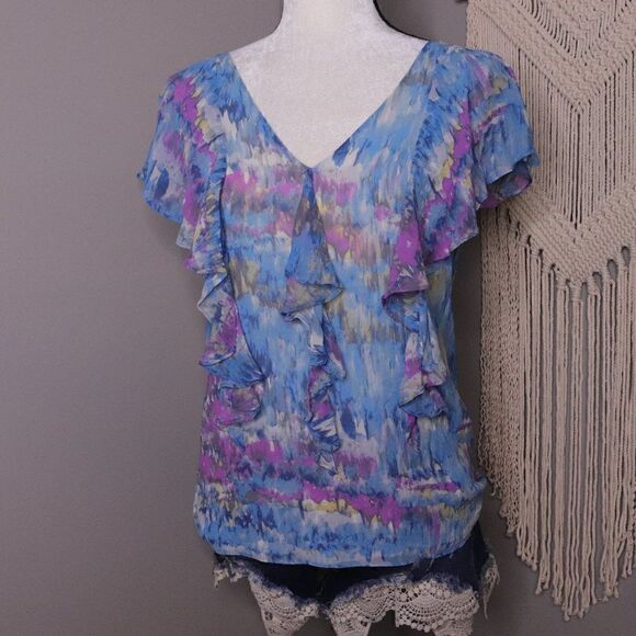 Banana Republic Short Sleeve Silk Blouse - Picture 2 of 6